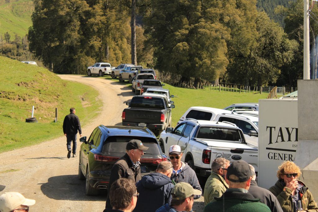 Robertson Prestige Farm Tour Line up