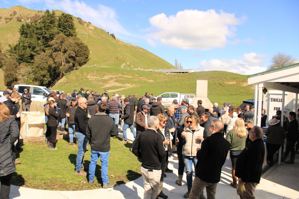 RObertson Prestige Farm Tour Crowd