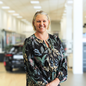 Neridah Dalziel Operations Manager & F&I Robertson Prestige